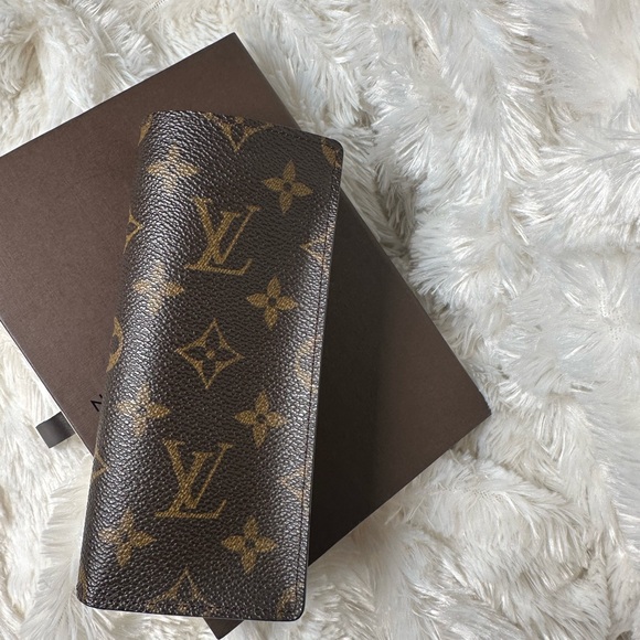 Louis Vuitton Accessories - Authentic Louis Vuitton Monogram Etui Lunettes Simple Glasses Case